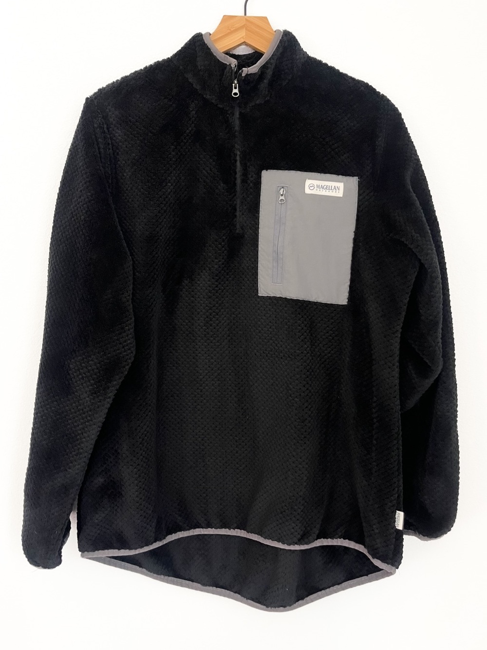 Magellan Outdoors Fuzzy Textured Jacket M Black